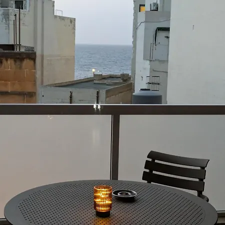 3 Bedroom Seaside Luxury - Sleeps 8 Appartement San Pawl il-Baħar